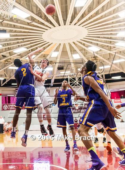 Thumbnail 2 in Newton North vs. Bishop Loughlin (Spalding HoopHall Classic) photogallery.