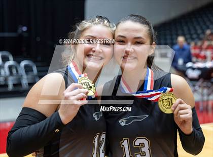 Thumbnail 2 in Goliad vs. Bushland (UIL 3A Volleyball Division 1 Final) photogallery.