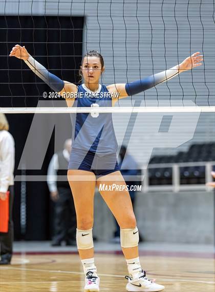 Thumbnail 2 in Goliad vs. Bushland (UIL 3A Volleyball Division 1 Final) photogallery.