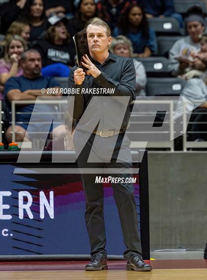 Thumbnail 1 in Goliad vs. Bushland (UIL 3A Volleyball Division 1 Final) photogallery.