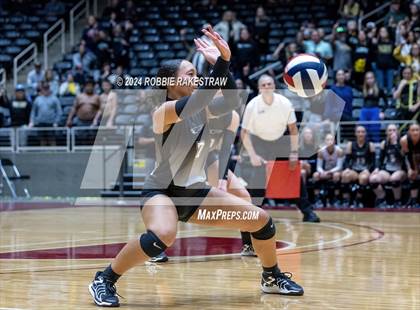 Thumbnail 2 in Goliad vs. Bushland (UIL 3A Volleyball Division 1 Final) photogallery.