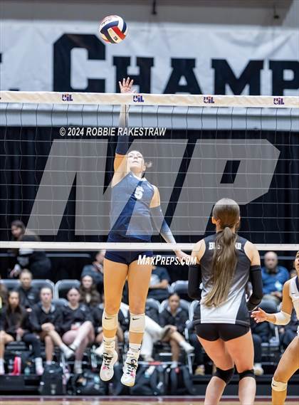Thumbnail 1 in Goliad vs. Bushland (UIL 3A Volleyball Division 1 Final) photogallery.