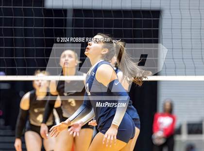Thumbnail 3 in Goliad vs. Bushland (UIL 3A Volleyball Division 1 Final) photogallery.