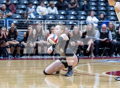 Thumbnail 2 in Goliad vs. Bushland (UIL 3A Volleyball Division 1 Final) photogallery.