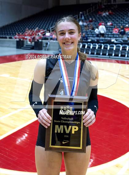 Thumbnail 3 in Goliad vs. Bushland (UIL 3A Volleyball Division 1 Final) photogallery.