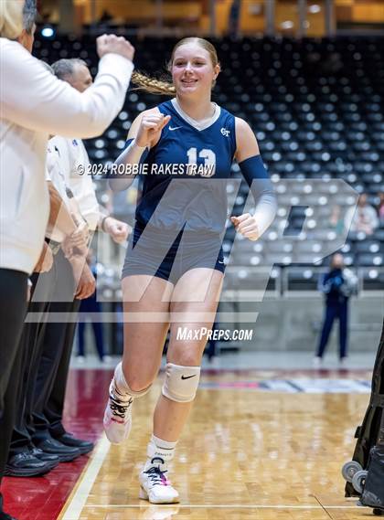 Thumbnail 3 in Goliad vs. Bushland (UIL 3A Volleyball Division 1 Final) photogallery.