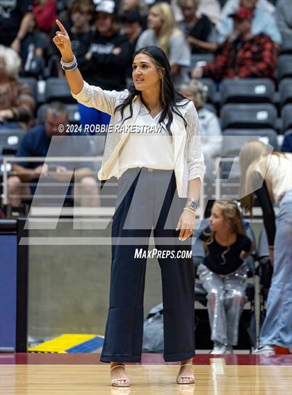 Thumbnail 1 in Goliad vs. Bushland (UIL 3A Volleyball Division 1 Final) photogallery.