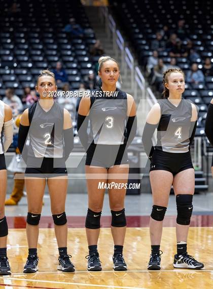 Thumbnail 1 in Goliad vs. Bushland (UIL 3A Volleyball Division 1 Final) photogallery.
