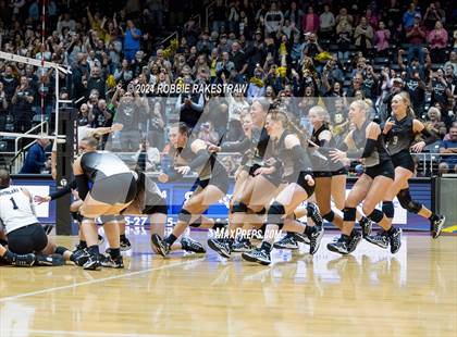 Thumbnail 3 in Goliad vs. Bushland (UIL 3A Volleyball Division 1 Final) photogallery.