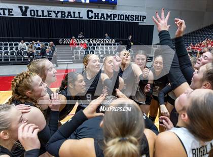 Thumbnail 2 in Goliad vs. Bushland (UIL 3A Volleyball Division 1 Final) photogallery.