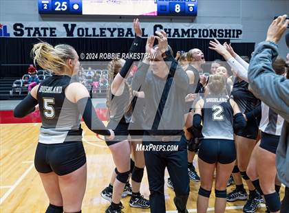 Thumbnail 3 in Goliad vs. Bushland (UIL 3A Volleyball Division 1 Final) photogallery.