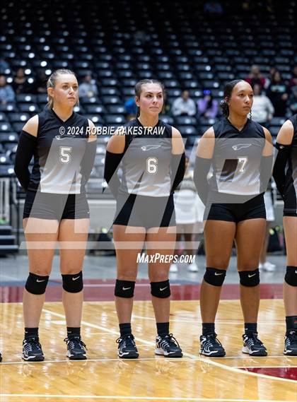Thumbnail 1 in Goliad vs. Bushland (UIL 3A Volleyball Division 1 Final) photogallery.