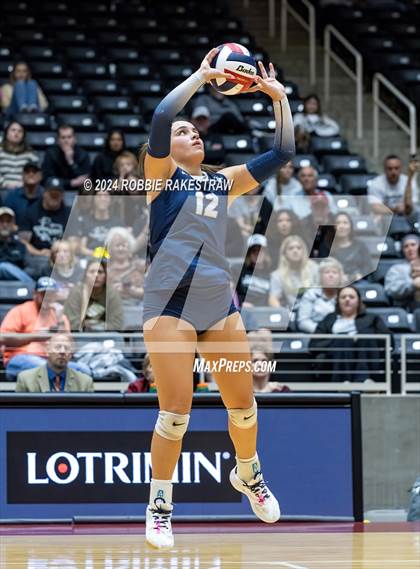 Thumbnail 2 in Goliad vs. Bushland (UIL 3A Volleyball Division 1 Final) photogallery.