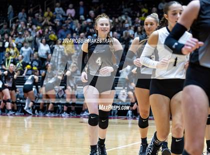 Thumbnail 3 in Goliad vs. Bushland (UIL 3A Volleyball Division 1 Final) photogallery.