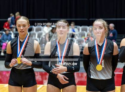Thumbnail 1 in Goliad vs. Bushland (UIL 3A Volleyball Division 1 Final) photogallery.