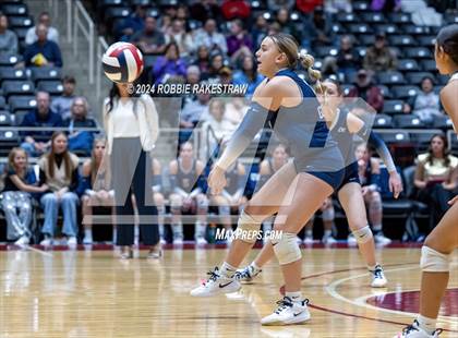 Thumbnail 1 in Goliad vs. Bushland (UIL 3A Volleyball Division 1 Final) photogallery.