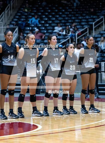 Thumbnail 2 in Goliad vs. Bushland (UIL 3A Volleyball Division 1 Final) photogallery.