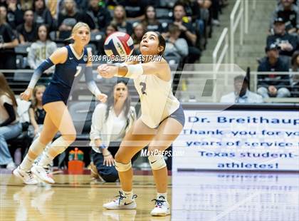 Thumbnail 1 in Goliad vs. Bushland (UIL 3A Volleyball Division 1 Final) photogallery.