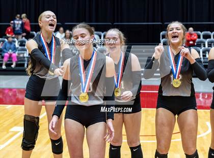 Thumbnail 3 in Goliad vs. Bushland (UIL 3A Volleyball Division 1 Final) photogallery.
