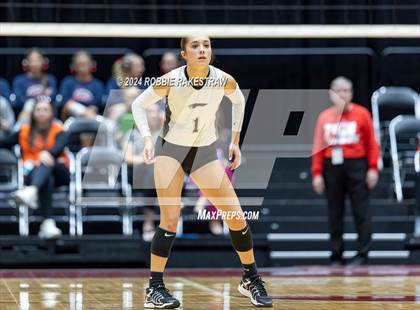 Thumbnail 3 in Goliad vs. Bushland (UIL 3A Volleyball Division 1 Final) photogallery.
