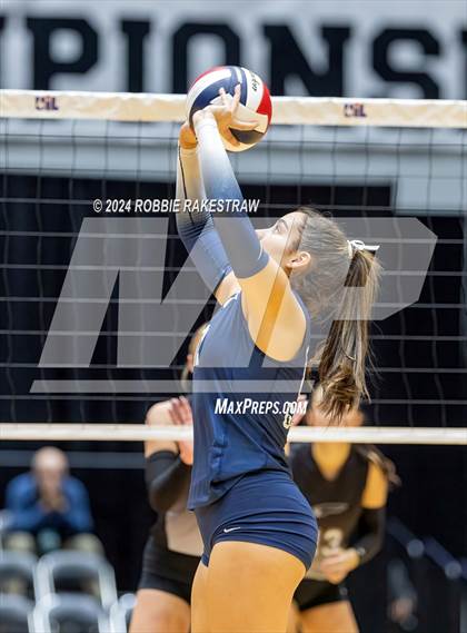 Thumbnail 1 in Goliad vs. Bushland (UIL 3A Volleyball Division 1 Final) photogallery.