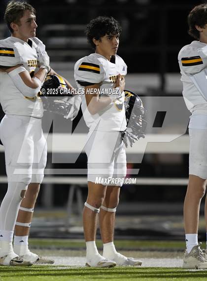 Thumbnail 1 in Yorktown vs. Granger (UIL 2A D2 Football Area) photogallery.