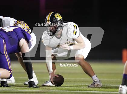 Thumbnail 1 in Yorktown vs. Granger (UIL 2A D2 Football Area) photogallery.