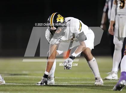 Thumbnail 2 in Yorktown vs. Granger (UIL 2A D2 Football Area) photogallery.