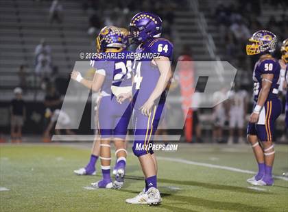 Thumbnail 1 in Yorktown vs. Granger (UIL 2A D2 Football Area) photogallery.