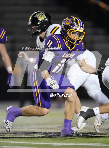 Thumbnail 2 in Yorktown vs. Granger (UIL 2A D2 Football Area) photogallery.