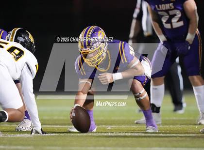 Thumbnail 3 in Yorktown vs. Granger (UIL 2A D2 Football Area) photogallery.