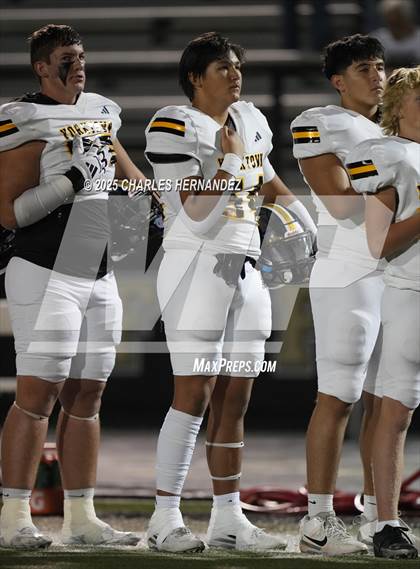 Thumbnail 2 in Yorktown vs. Granger (UIL 2A D2 Football Area) photogallery.