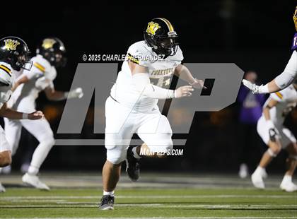 Thumbnail 1 in Yorktown vs. Granger (UIL 2A D2 Football Area) photogallery.