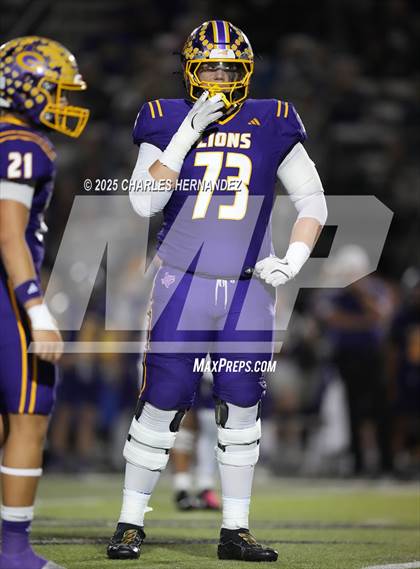 Thumbnail 3 in Yorktown vs. Granger (UIL 2A D2 Football Area) photogallery.