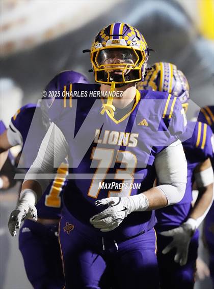 Thumbnail 2 in Yorktown vs. Granger (UIL 2A D2 Football Area) photogallery.