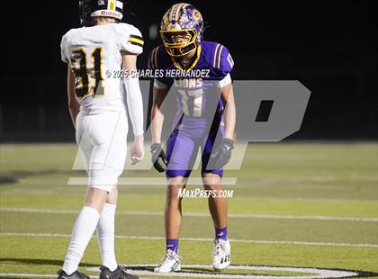 Thumbnail 2 in Yorktown vs. Granger (UIL 2A D2 Football Area) photogallery.