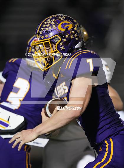 Thumbnail 3 in Yorktown vs. Granger (UIL 2A D2 Football Area) photogallery.