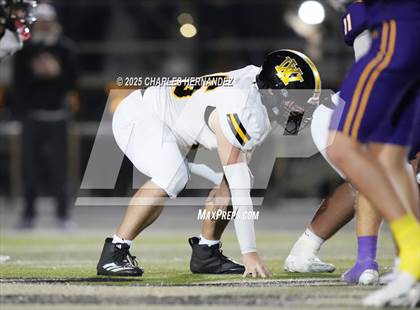 Thumbnail 2 in Yorktown vs. Granger (UIL 2A D2 Football Area) photogallery.