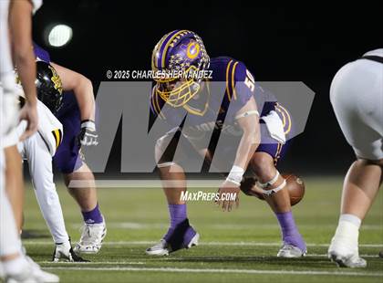 Thumbnail 1 in Yorktown vs. Granger (UIL 2A D2 Football Area) photogallery.