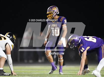 Thumbnail 1 in Yorktown vs. Granger (UIL 2A D2 Football Area) photogallery.