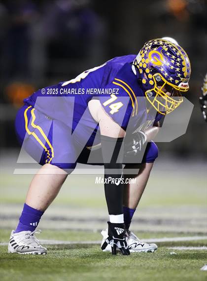 Thumbnail 1 in Yorktown vs. Granger (UIL 2A D2 Football Area) photogallery.