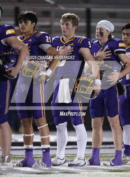 Thumbnail 3 in Yorktown vs. Granger (UIL 2A D2 Football Area) photogallery.