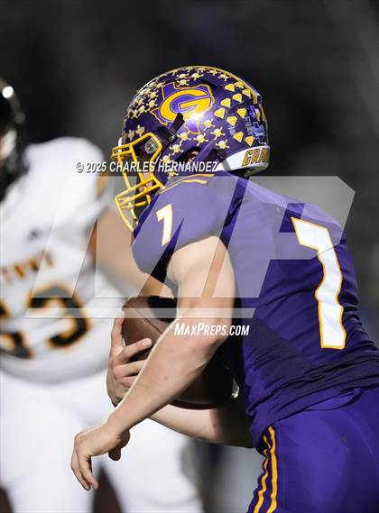 Thumbnail 3 in Yorktown vs. Granger (UIL 2A D2 Football Area) photogallery.