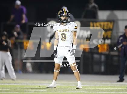 Thumbnail 2 in Yorktown vs. Granger (UIL 2A D2 Football Area) photogallery.