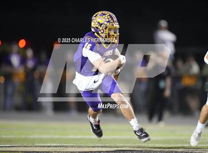 Thumbnail 2 in Yorktown vs. Granger (UIL 2A D2 Football Area) photogallery.