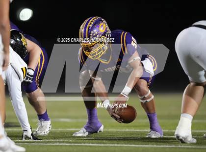 Thumbnail 3 in Yorktown vs. Granger (UIL 2A D2 Football Area) photogallery.