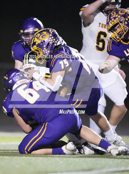 Thumbnail 1 in Yorktown vs. Granger (UIL 2A D2 Football Area) photogallery.