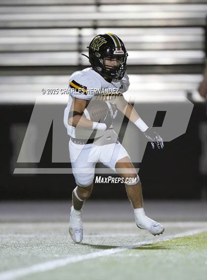 Thumbnail 2 in Yorktown vs. Granger (UIL 2A D2 Football Area) photogallery.