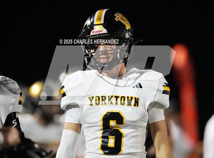 Thumbnail 3 in Yorktown vs. Granger (UIL 2A D2 Football Area) photogallery.