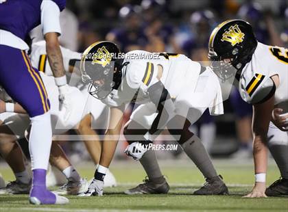 Thumbnail 3 in Yorktown vs. Granger (UIL 2A D2 Football Area) photogallery.